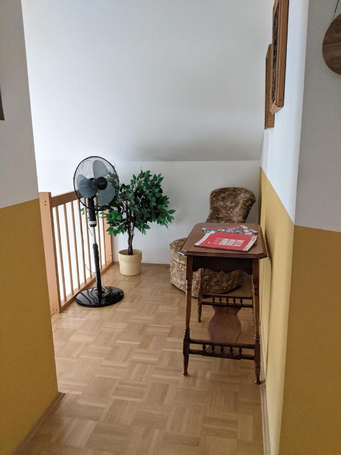 Ferienhaus Lindelburg 施华金布鲁克 外观 照片